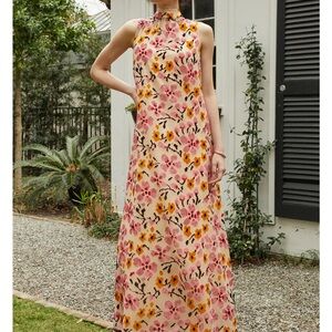 NO LONGER AVAILABLE - SOLD - Opt vienne floral dress